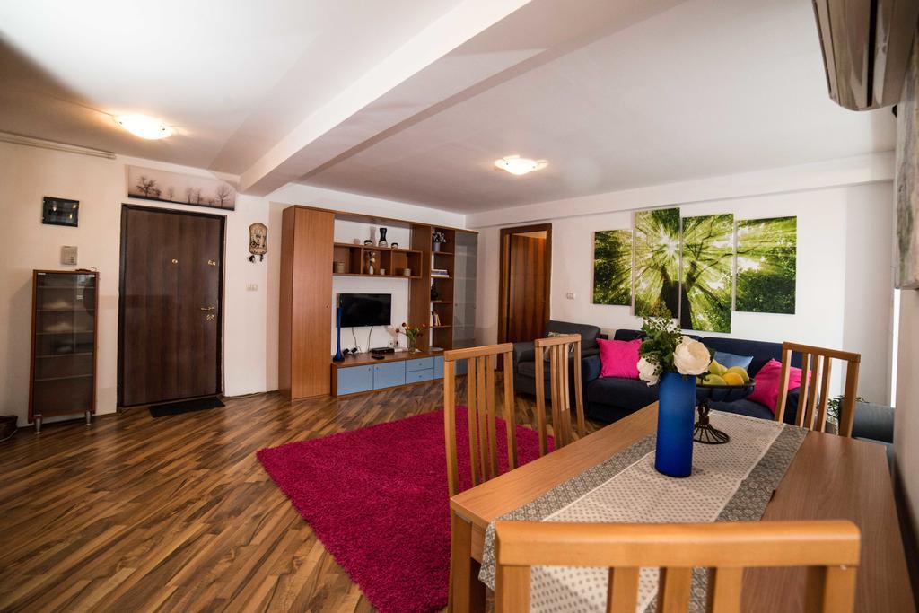 טימישוארה Rox Central Apartments מראה חיצוני תמונה